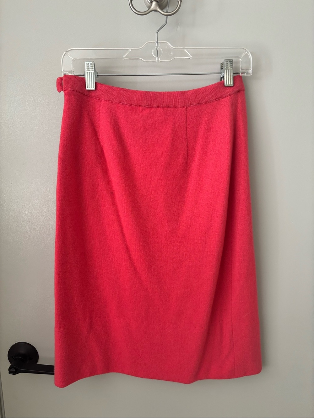 Vintage Ballantyne of Peebles 100% Cashmere Pink Knit Skirt - Picture 3 of 7